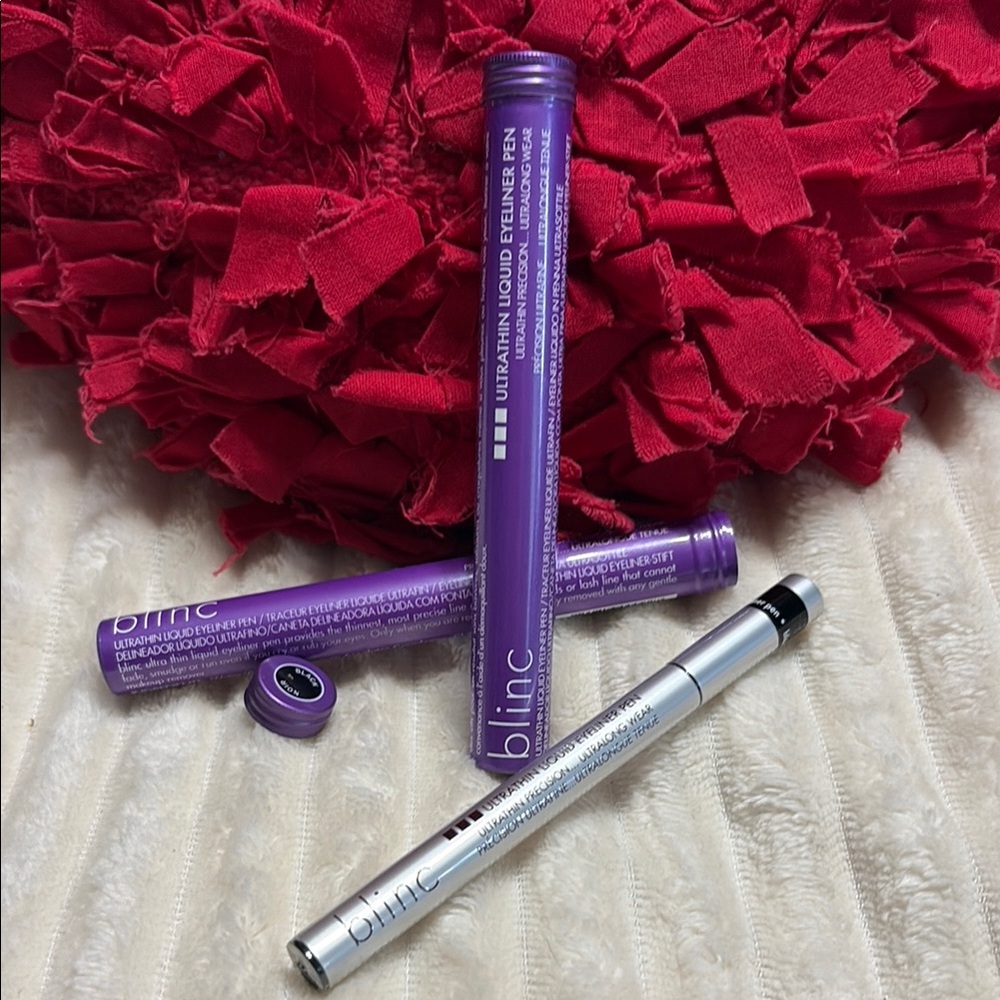 BLINC ultra thin liquid eyeliner pen x 2